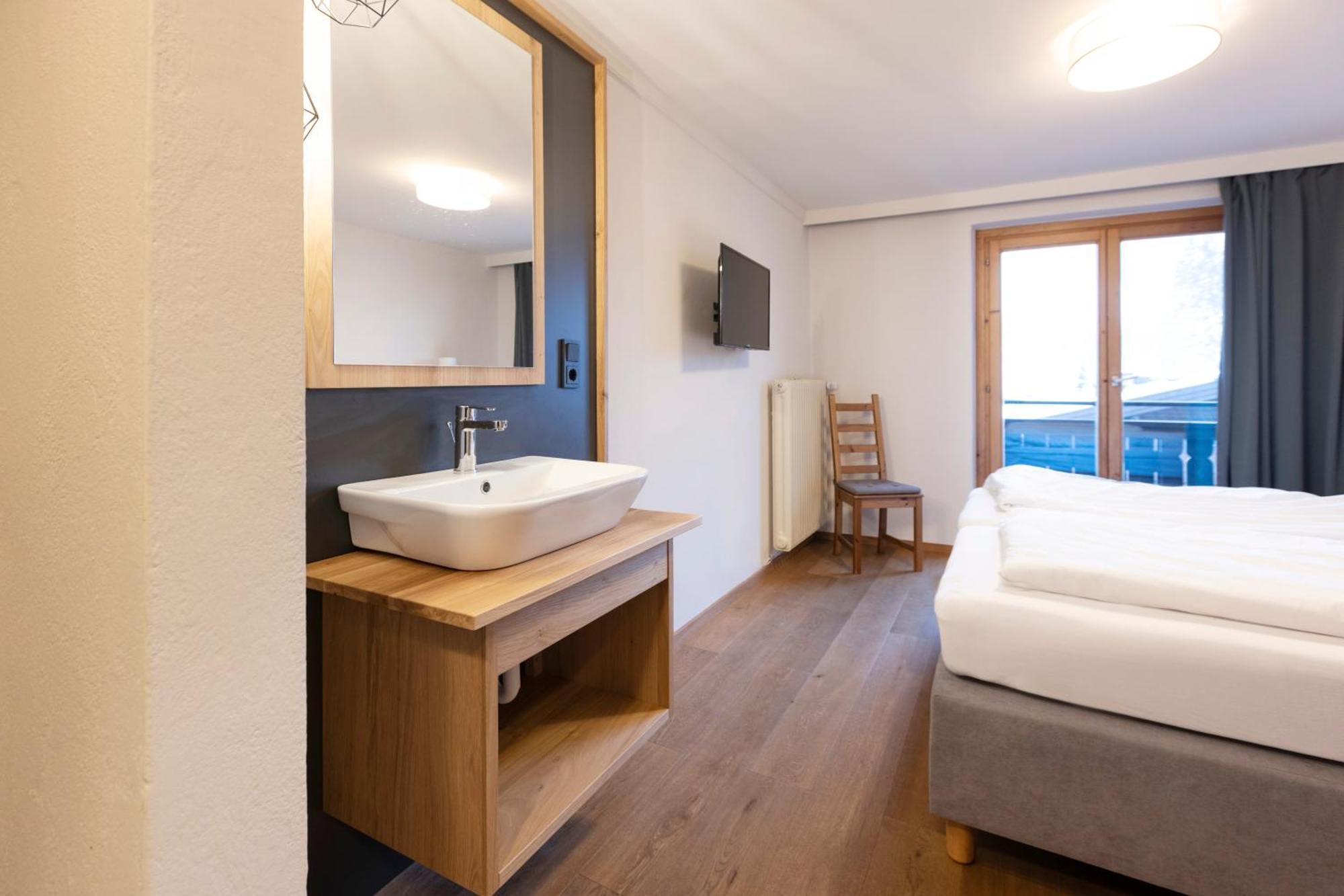 Hotel Pinzgauerhof - Inclusive Evening Dinner 3*