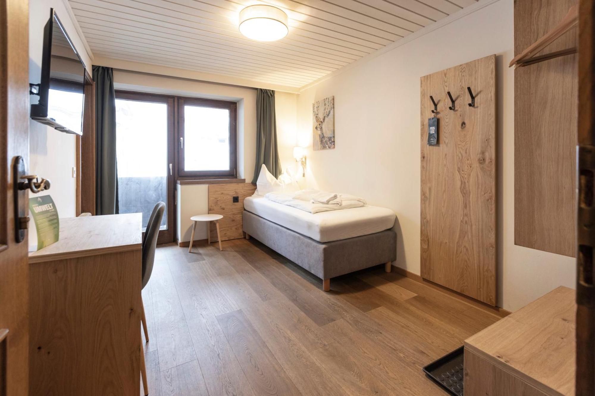 Hotel Pinzgauerhof - Inclusive Evening Dinner